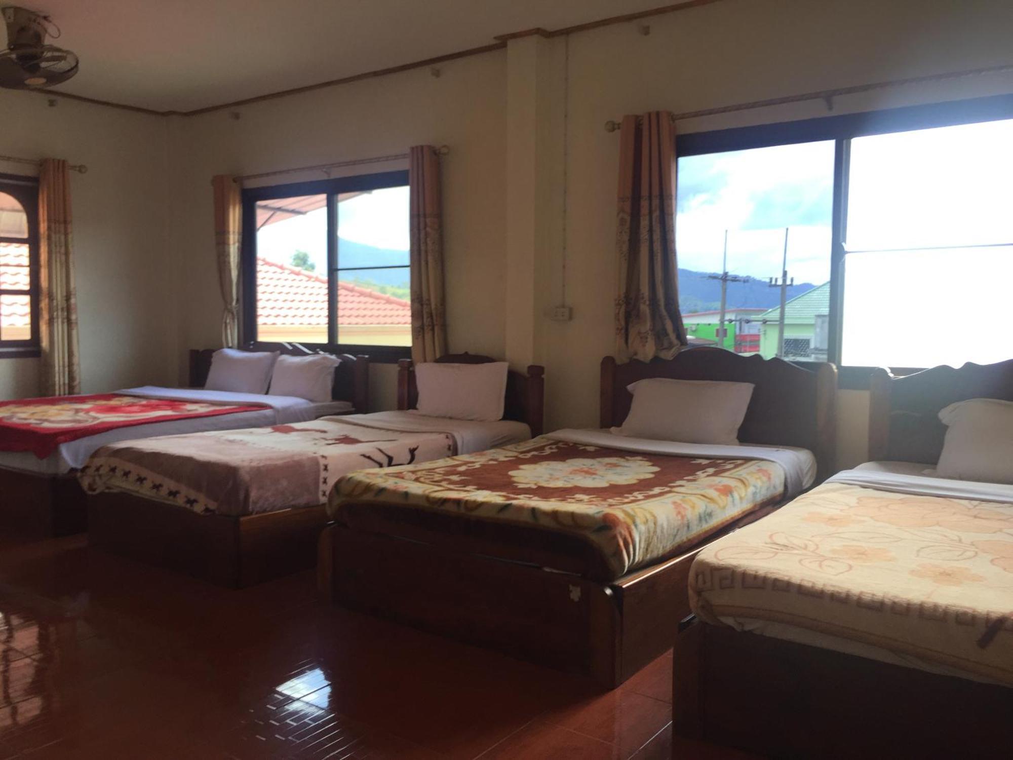 Oudomphone Guesthouse 2 Хуайсай Экстерьер фото